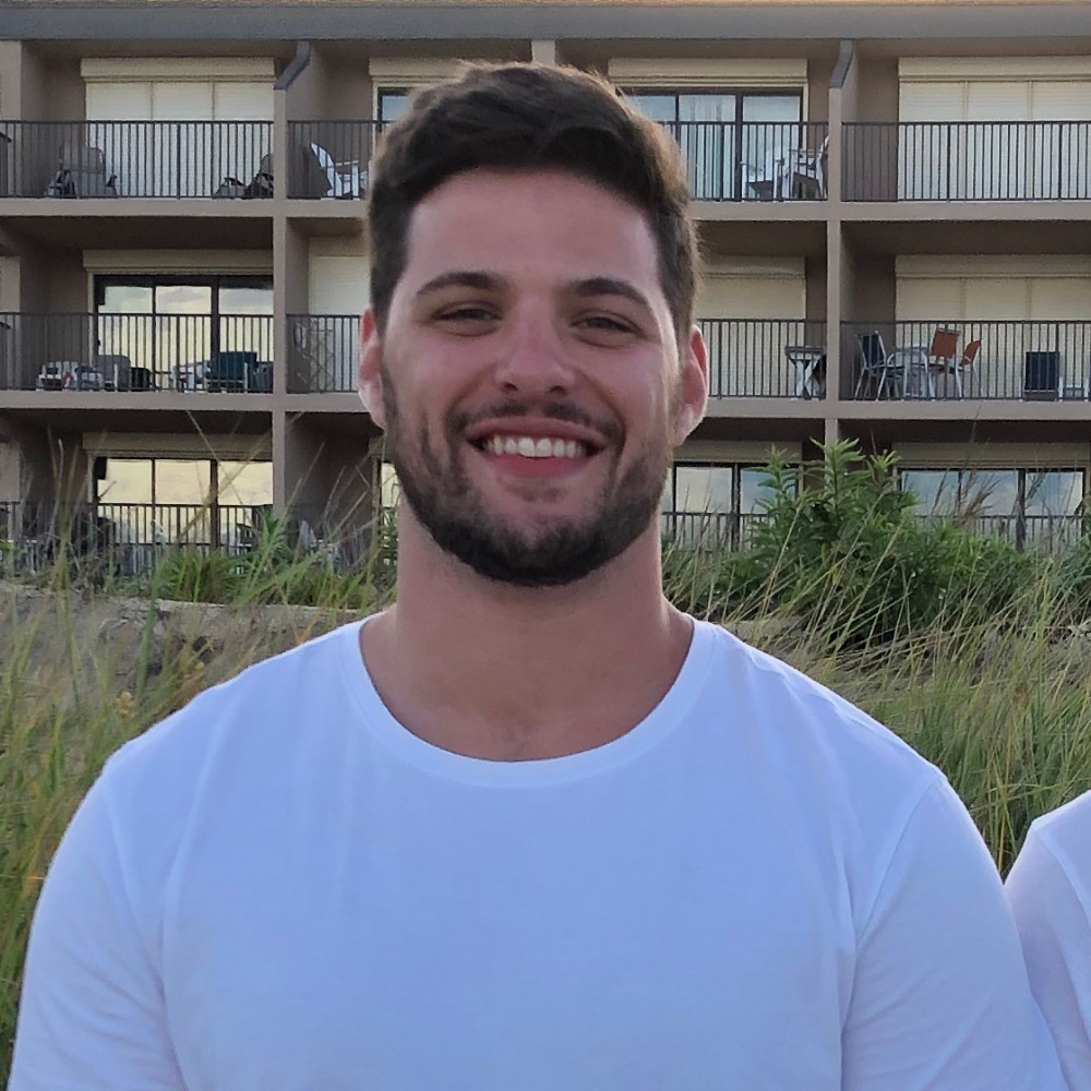 Meet your Posher, Devyn